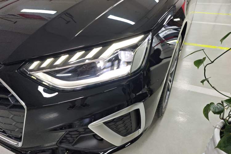 Used Audi A4L 2020 40 TFSI Fashion Dynamic Model Left Front Headlight