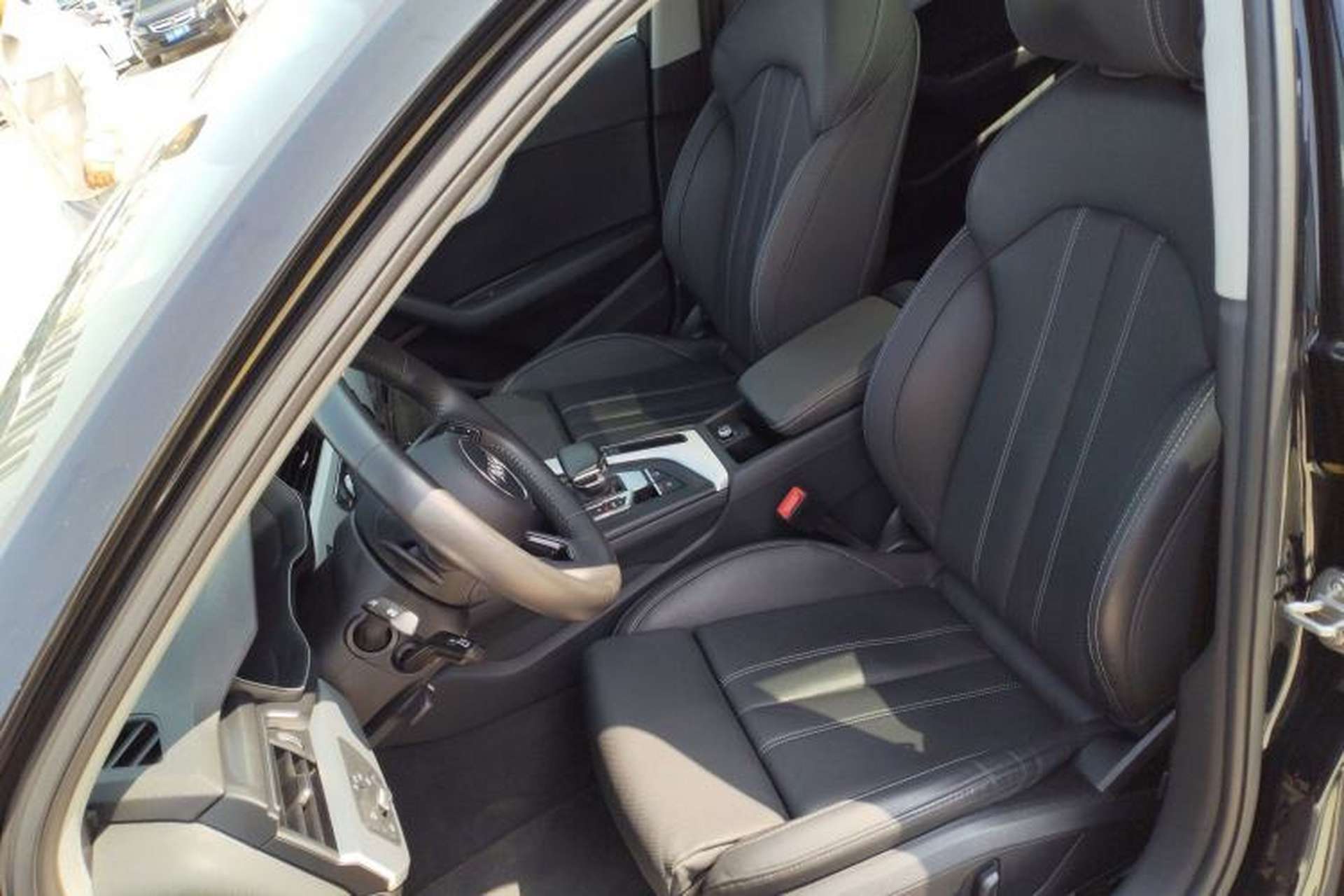 Used Audi A4L 2020 40 TFSI quattro Luxury Dynamic Model Left Front Seat
