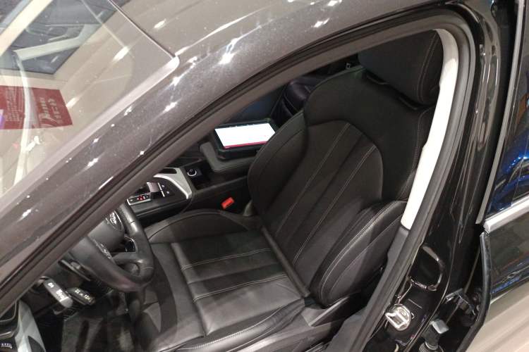 Used Audi A4L 2020 40 TFSI Luxury Dynamic Model Left Front Seat