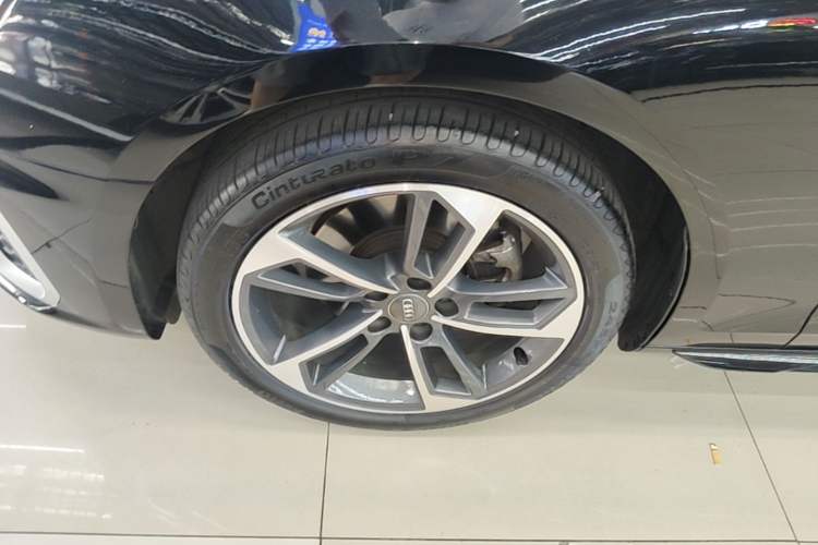 Used Audi A4L 2020 40 TFSI Fashion Dynamic Model Left Front Wheel Hub