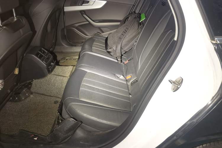 Used Audi A4L 2020 40 TFSI quattro Luxury Dynamic Model Left Rear Seat