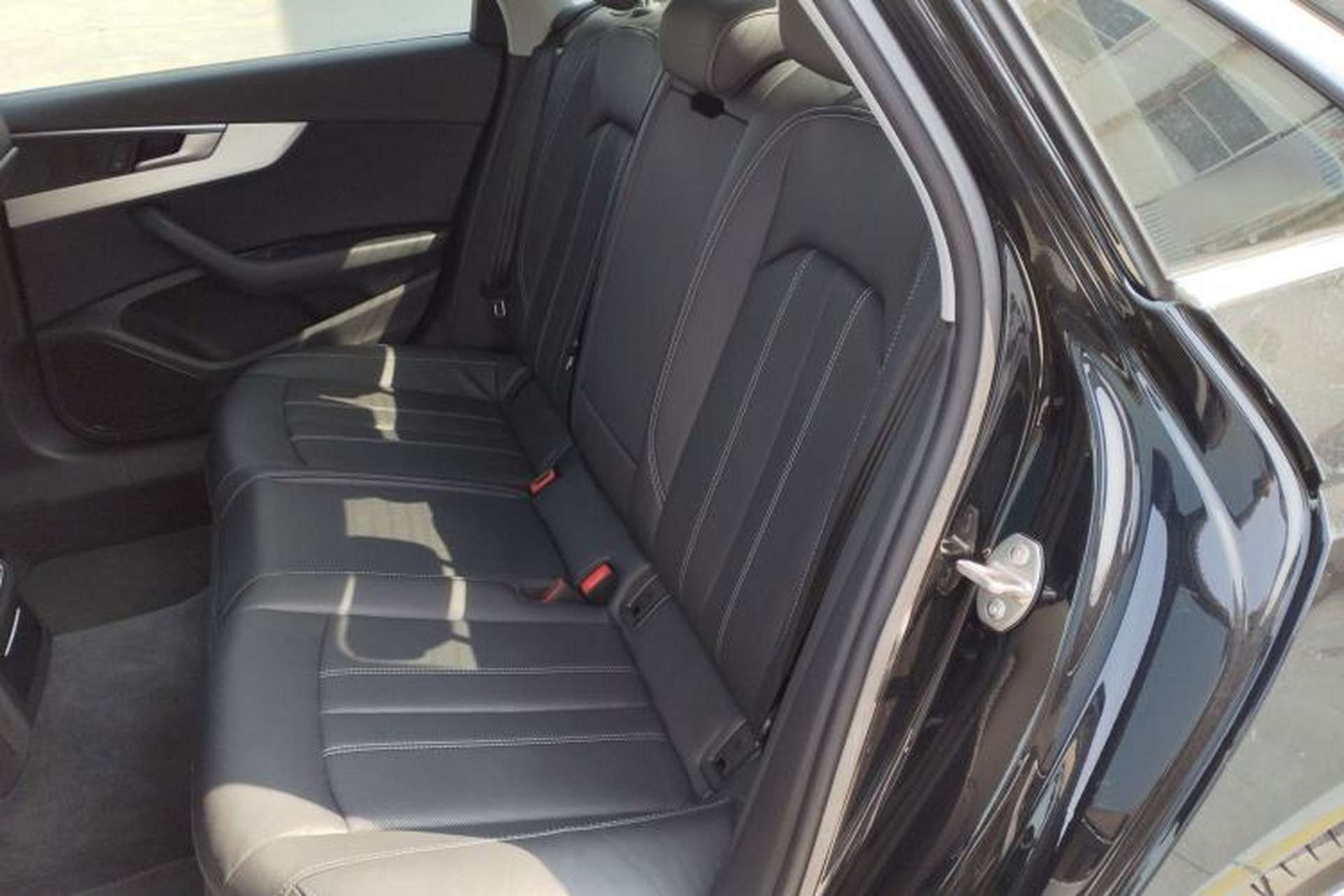 Used Audi A4L 2020 40 TFSI quattro Luxury Dynamic Model Left Rear Seat