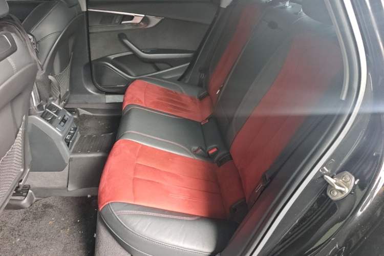 Used Audi A4L 2020 45 TFSI quattro Prestige Dynamic Edition Left Rear Seat