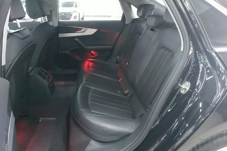 Used Audi A4L 2020 40 TFSI Fashion Dynamic Model Left Rear Seat