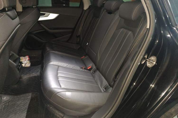 Used Audi A4L 2020 40 TFSI Fashion Dynamic Model Left Rear Seat
