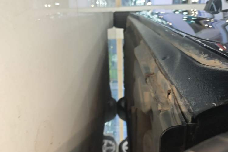 Used Audi A4L 2020 40 TFSI Luxury Prestige Edition Left Side Sill
