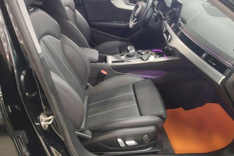 Used Audi A4L 2020 40 TFSI Fashion Dynamic Model Right Front Seat