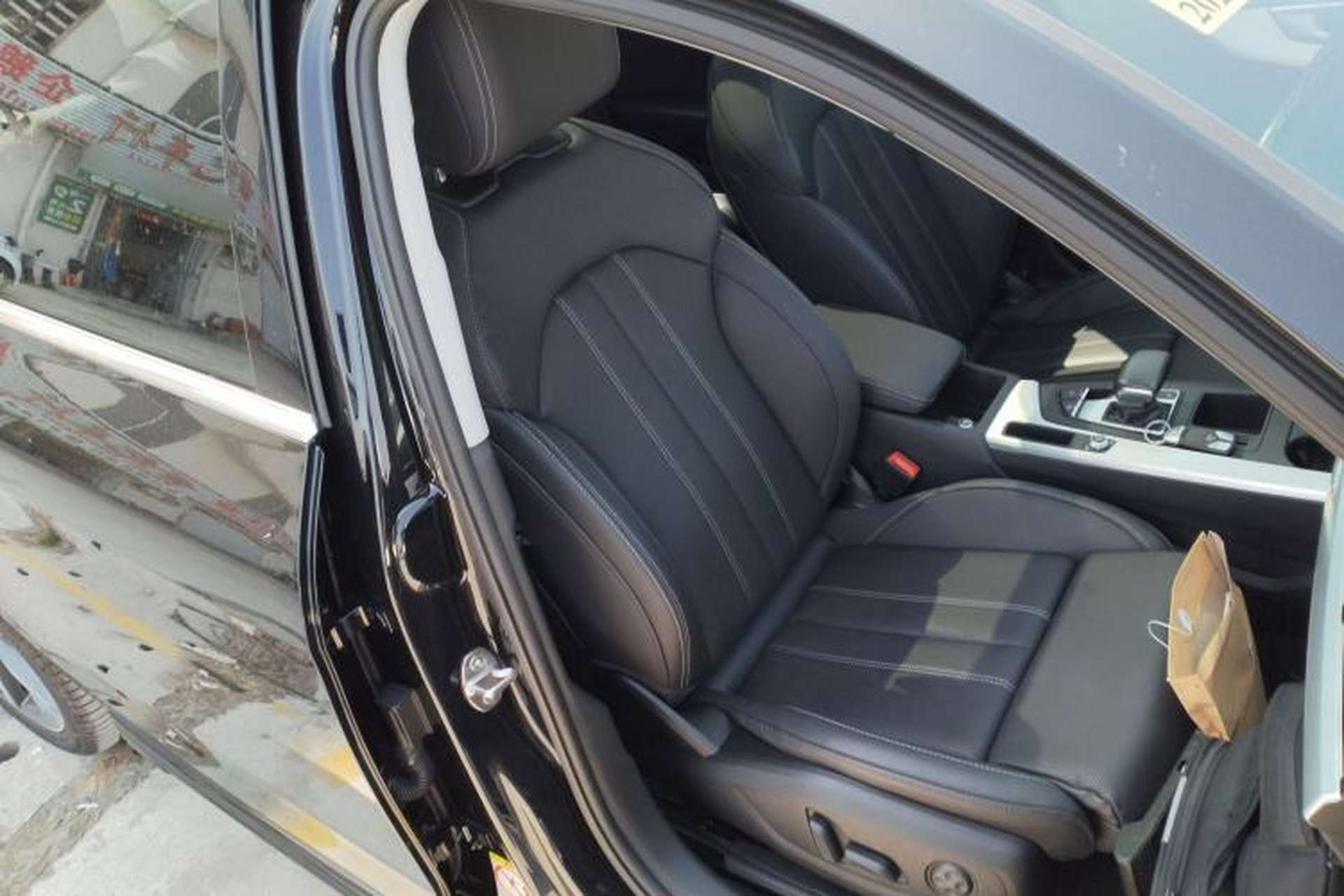 Used Audi A4L 2020 40 TFSI quattro Luxury Dynamic Model Right Front Seat
