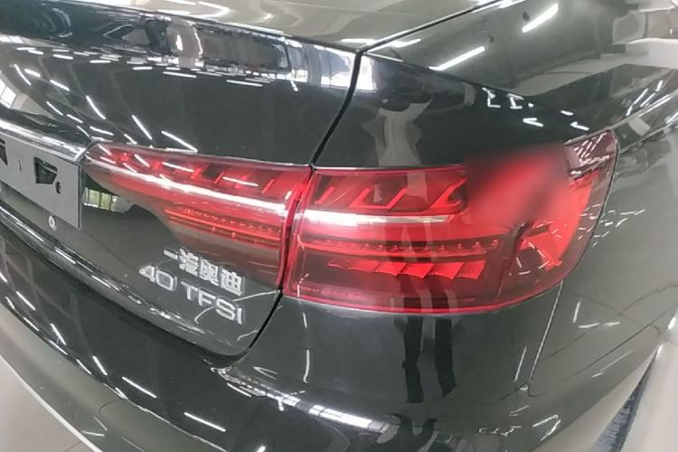 Used Audi A4L 2020 40 TFSI Fashion Dynamic Model Right Rear Taillight