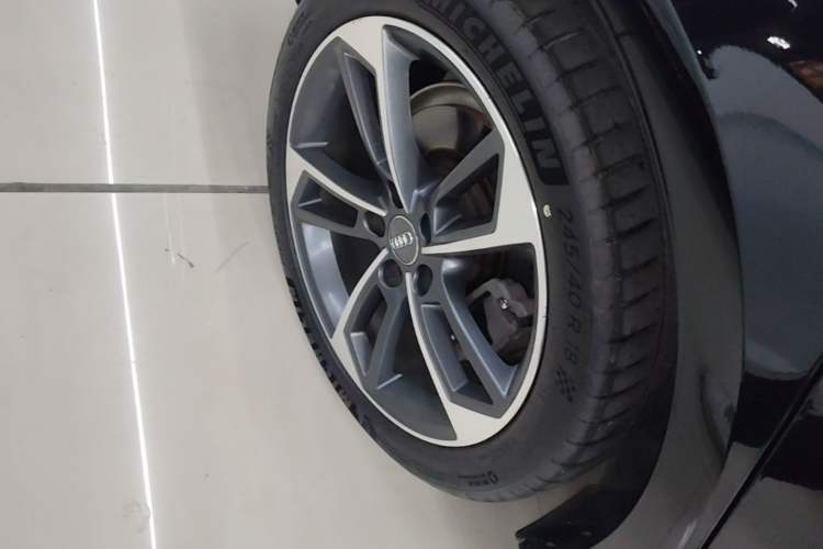Used Audi A4L 2020 40 TFSI Fashion Dynamic Model Right Rear Wheel Hub