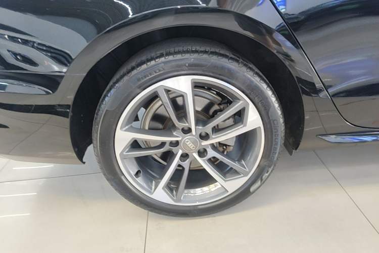 Used Audi A4L 2020 40 TFSI Fashion Dynamic Model Right Rear Wheel Hub