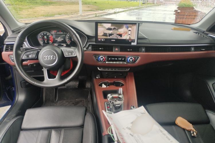 Used Audi A4L 2020 40 TFSI Luxury Dynamic Model Center Console