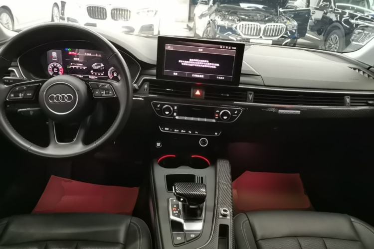 Used Audi A4L 2020 40 TFSI Luxury Prestige Edition Center Console
