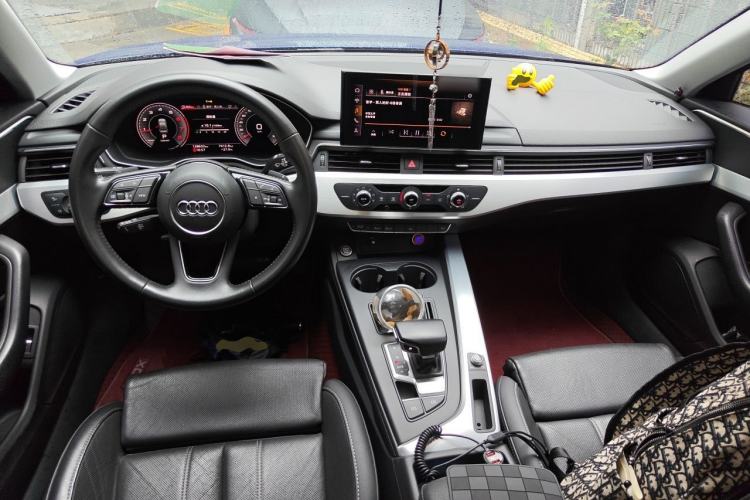 Used Audi A4L 2020 40 TFSI Fashion Dynamic Model Center Console