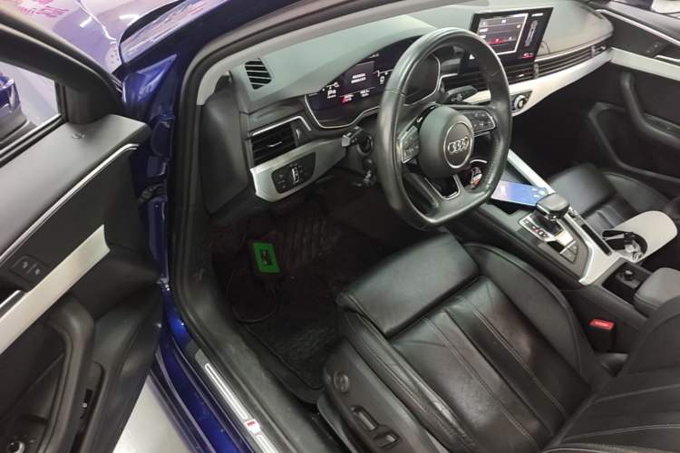Used Audi A4L 2020 40 TFSI Luxury Dynamic Model Driver Seat