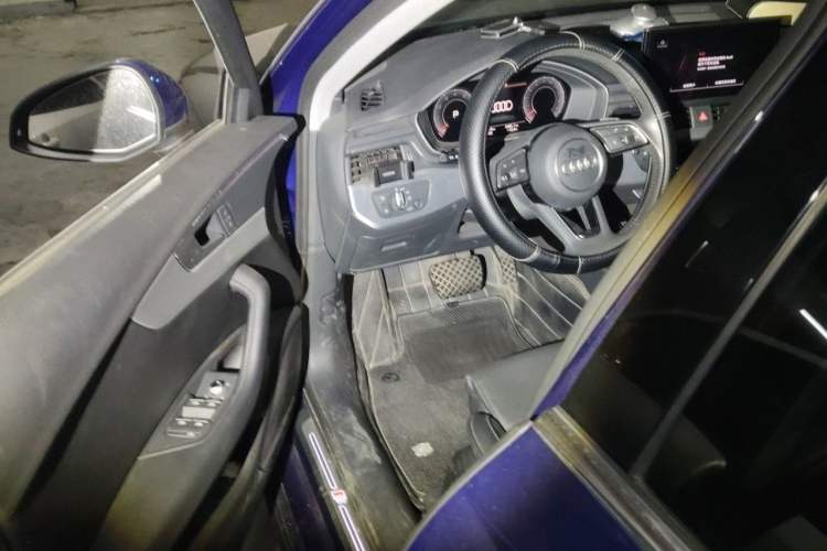 Used Audi A4L 2020 40 TFSI Luxury Dynamic Model Driver Seat