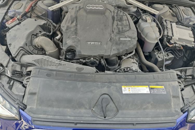 Used Audi A4L 2020 40 TFSI quattro Luxury Dynamic Model Engine Bay