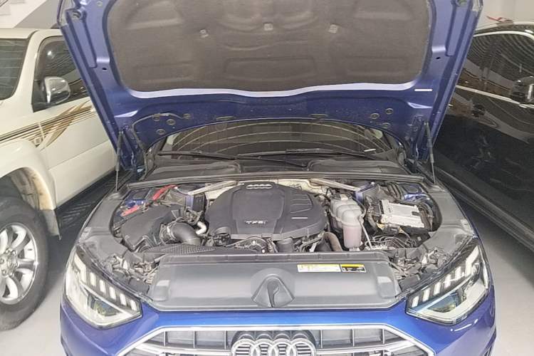 Used Audi A4L 2020 40 TFSI Luxury Prestige Edition Engine Bay