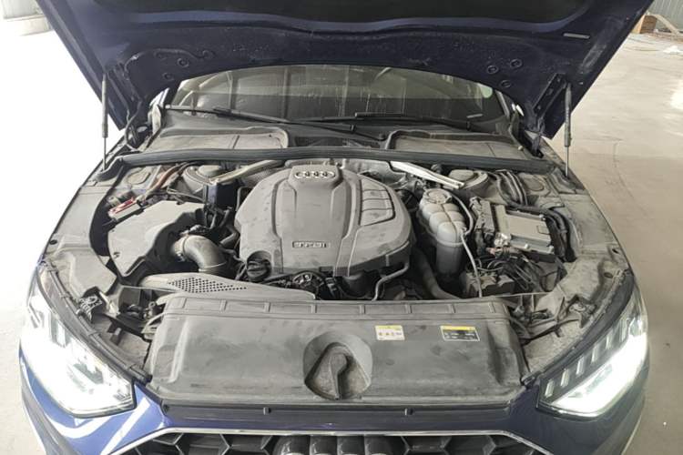 Used Audi A4L 2020 40 TFSI Fashion Dynamic Model Engine Bay