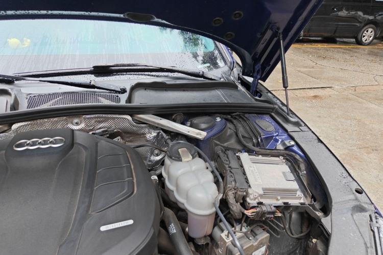 Used Audi A4L 2020 40 TFSI Fashion Dynamic Model Engine Bay Left