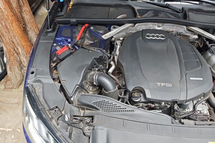 Used Audi A4L 2020 40 TFSI Fashion Dynamic Model Engine Bay Right