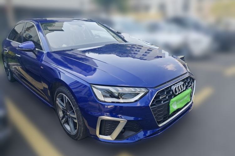 Used Audi A4L 2020 40 TFSI quattro Luxury Dynamic Model Front Right 45 Deg