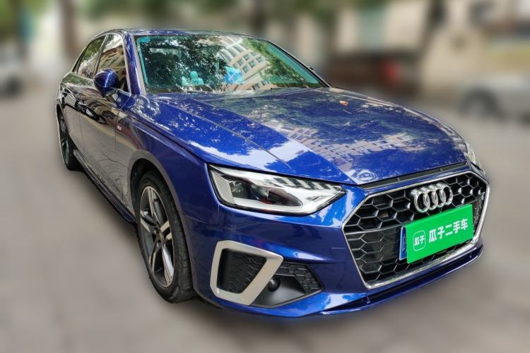 Used Audi A4L 2020 40 TFSI Luxury Dynamic Model Front Right 45 Deg