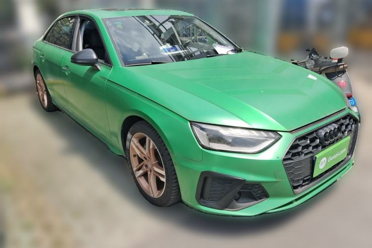 Used Audi A4L 2020 40 TFSI Luxury Dynamic Model Front Right 45 Deg
