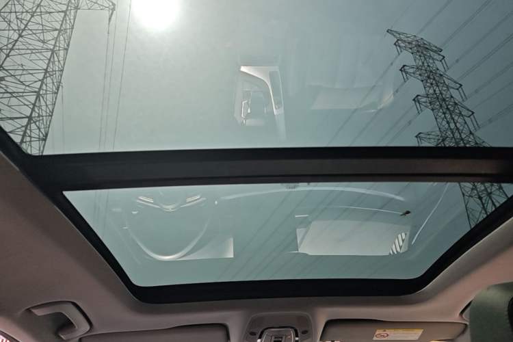 Used Audi A4L 2020 40 TFSI Fashionable and Elegant Model Headliner