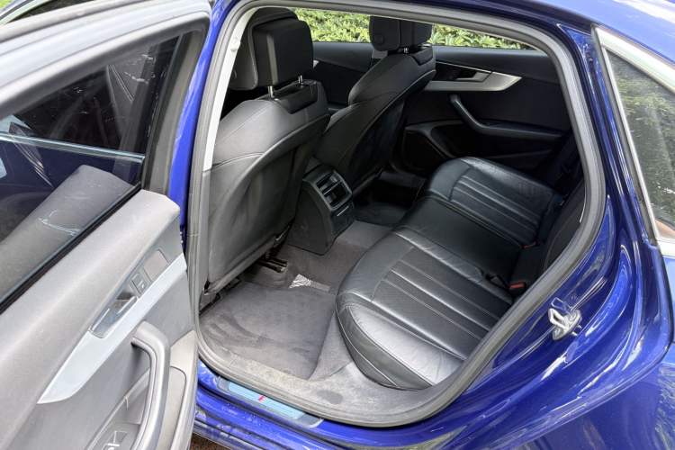 Used Audi A4L 2020 40 TFSI Fashion Dynamic Model Interior 4