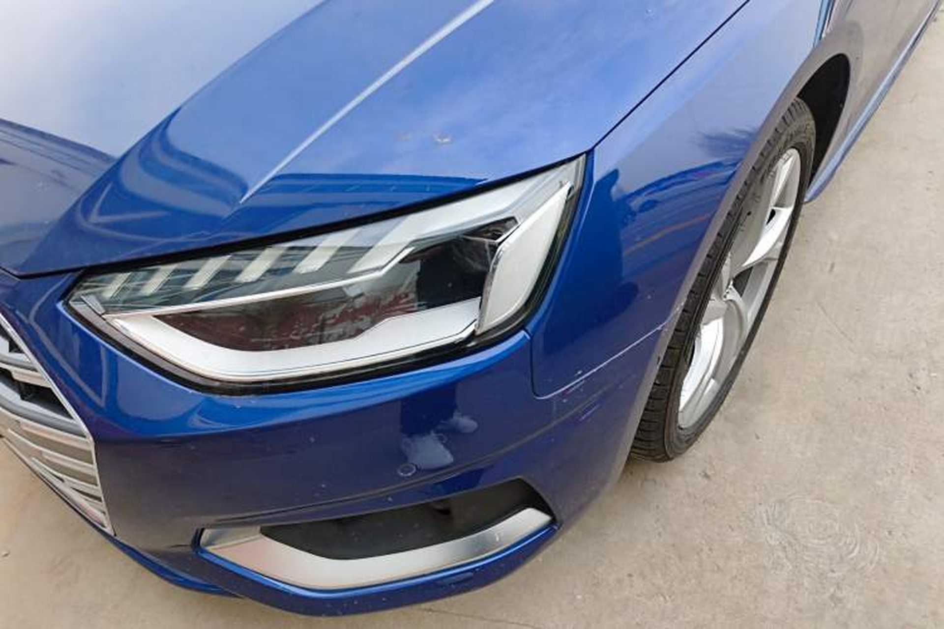 Used Audi A4L 2020 40 TFSI Fashionable and Elegant Model Left Front Headlight