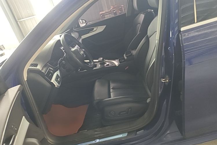 Used Audi A4L 2020 40 TFSI Fashion Dynamic Model Left Front Seat