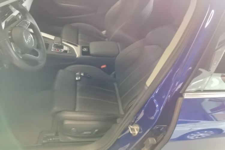 Used Audi A4L 2020 40 TFSI Fashion Dynamic Model Left Front Seat
