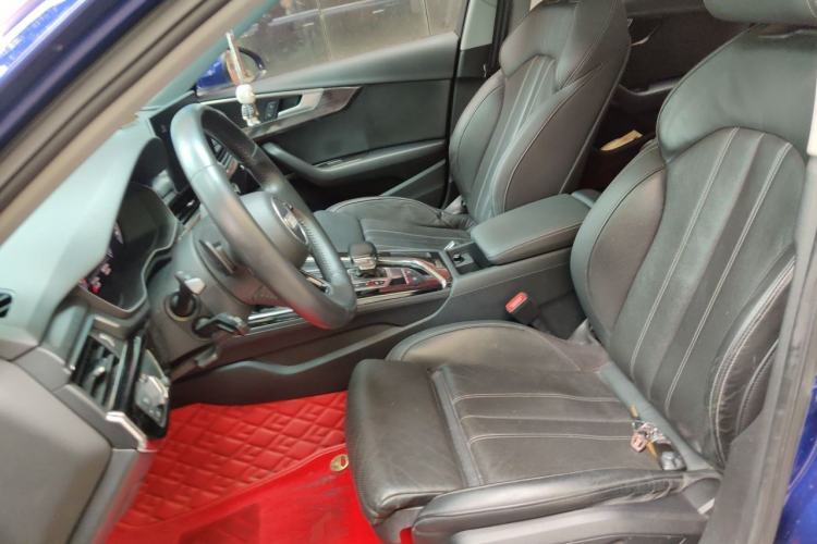 Used Audi A4L 2020 40 TFSI Luxury Dynamic Model Left Front Seat