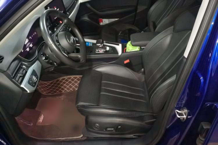 Used Audi A4L 2020 40 TFSI Luxury Dynamic Model Left Front Seat