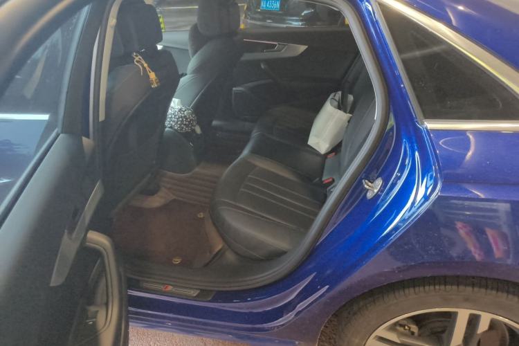 Used Audi A4L 2020 40 TFSI Luxury Dynamic Model Left Rear Seat