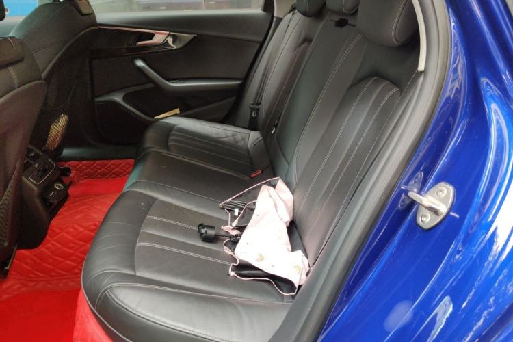 Used Audi A4L 2020 40 TFSI Luxury Dynamic Model Left Rear Seat