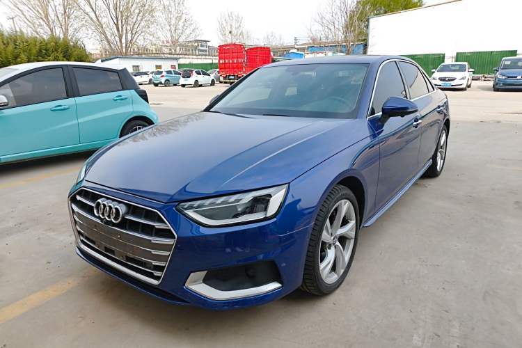 Used Audi A4L 2020 40 TFSI Fashionable and Elegant Model Guazi used car, China used car export, Used car for sale, Used cars, Cheapest cars for sale