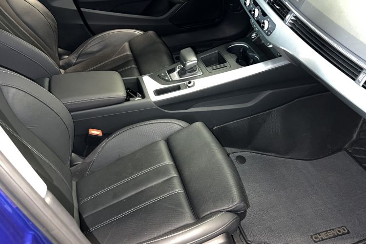 Used Audi A4L 2020 40 TFSI Fashion Dynamic Model Right Front Seat