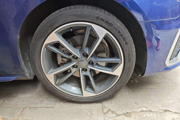 Used Audi A4L 2020 40 TFSI Fashion Dynamic Model Right Front Wheel Hub