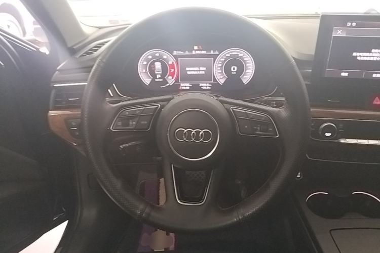 Used Audi A4L 2020 40 TFSI Luxury Prestige Edition Steering Wheel
