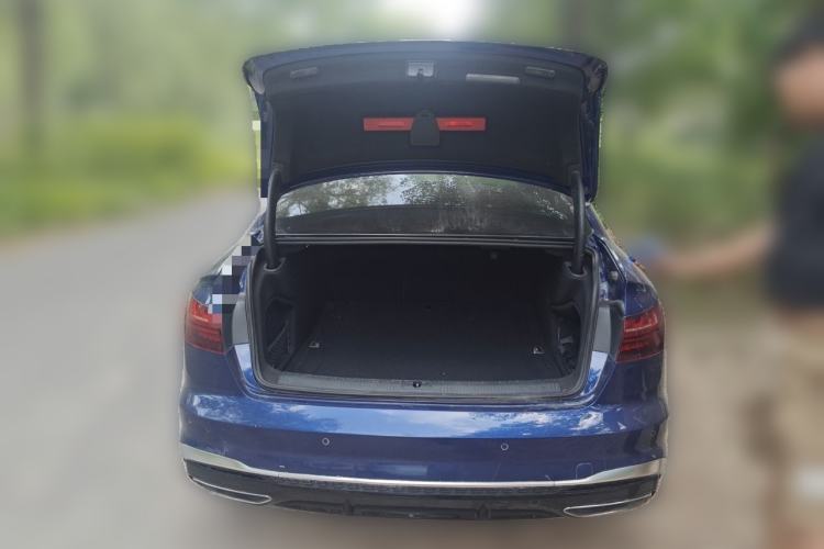 Used Audi A4L 2020 40 TFSI Fashion Dynamic Model Trunk