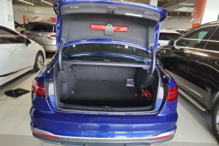 Used Audi A4L 2020 40 TFSI Fashion Dynamic Model Trunk