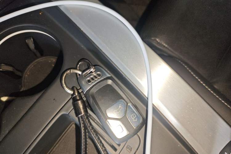 Used Audi A4L 2020 40 TFSI Fashion Dynamic Model Vehicle Key