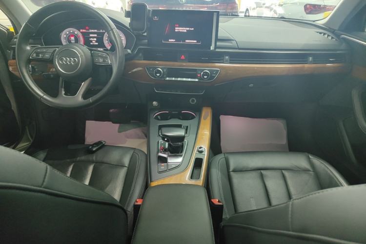 Used Audi A4L 2020 40 TFSI Luxury Prestige Edition Center Console