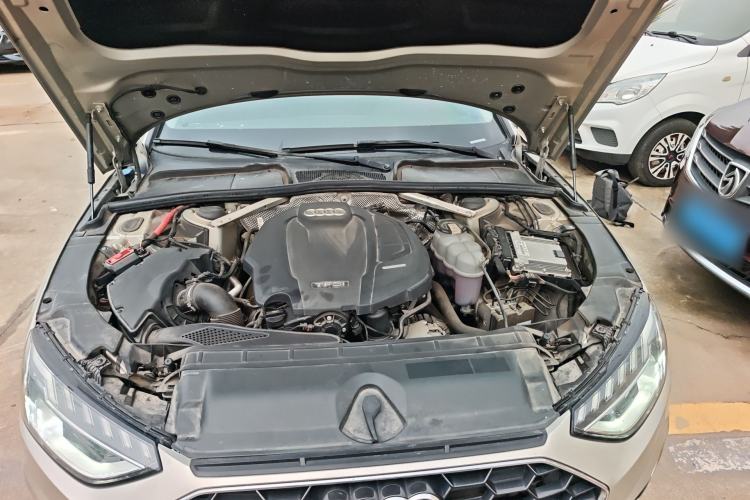 Used Audi A4L 2020 40 TFSI Fashion Dynamic Model Engine Bay