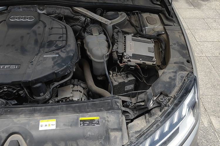 Used Audi A4L 2020 40 TFSI Luxury Prestige Edition Engine Bay Left