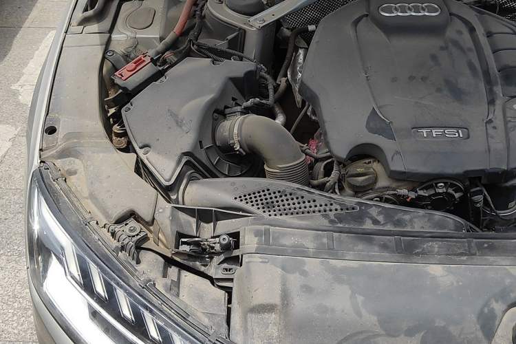 Used Audi A4L 2020 40 TFSI Luxury Prestige Edition Engine Bay Right