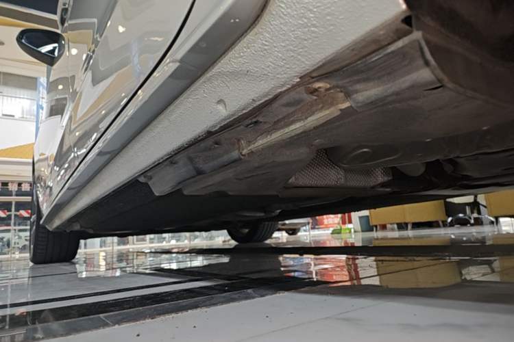 Used Audi A4L 2020 40 TFSI Fashion Dynamic Model Left Side Sill