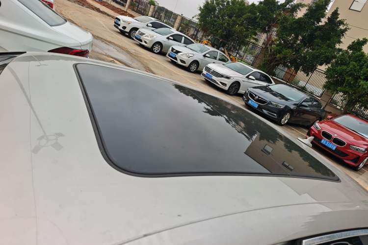 Used Audi A4L 2020 40 TFSI Fashion Dynamic Model Roof